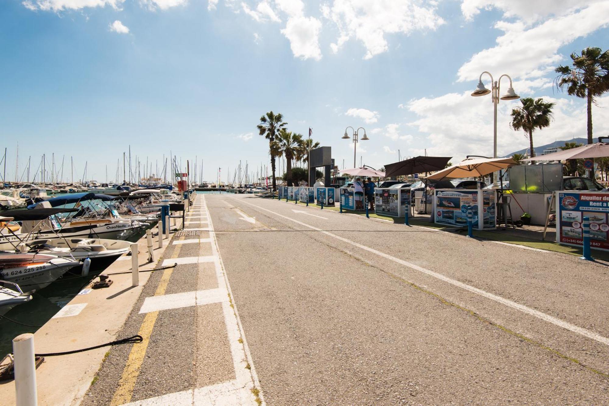 Seaside Villages In Puerto Marina-1St Line Beach Apartment *