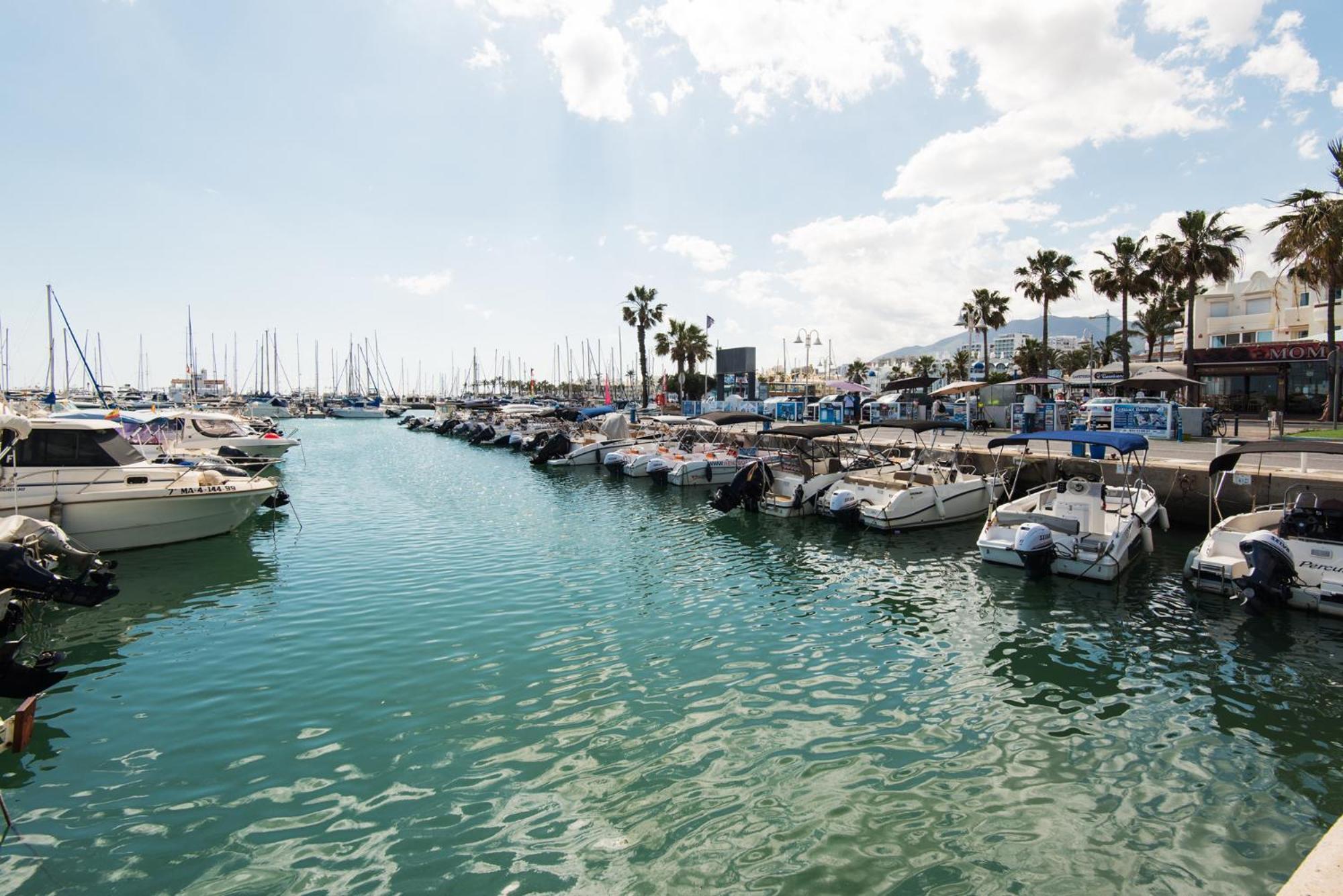 Seaside Villages In Puerto Marina-1St Line Beach