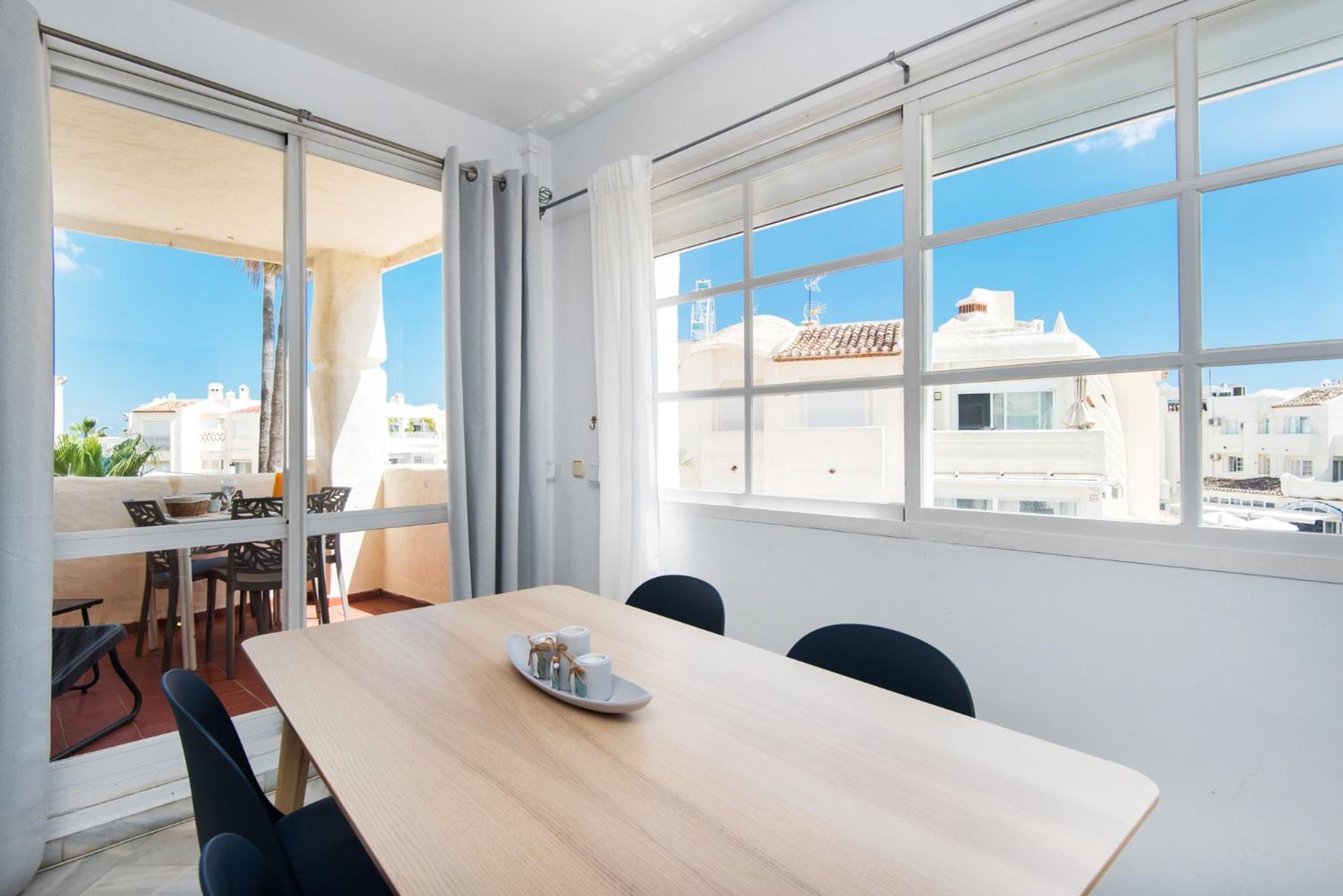 Seaside Villages In Puerto Marina-1St Line Beach Apartment Benalmádena